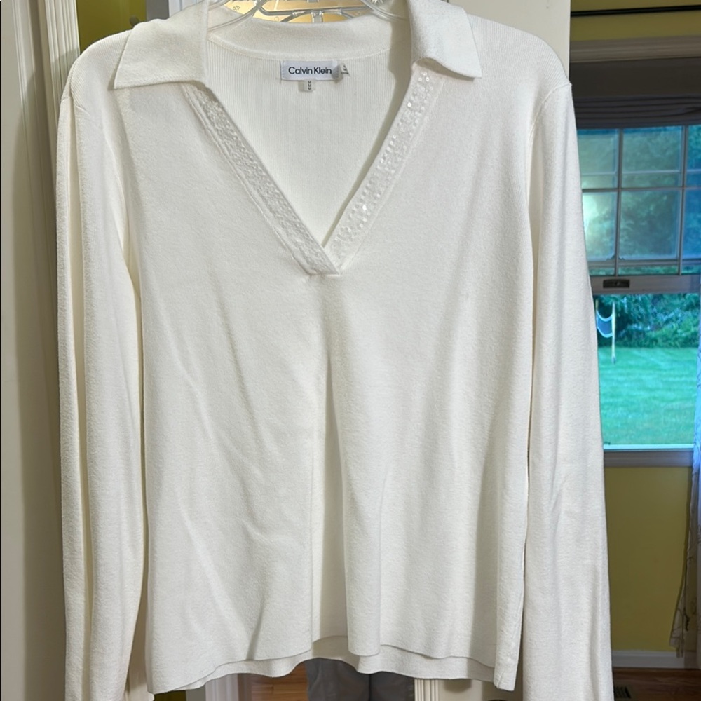 Calvin Klein off White Long Sleeve Top